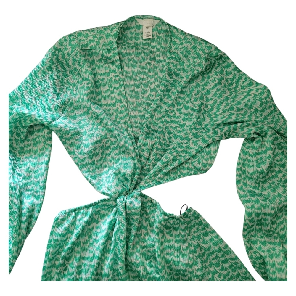 H&M Green and White Patterned Dress - Picture 4 of 7